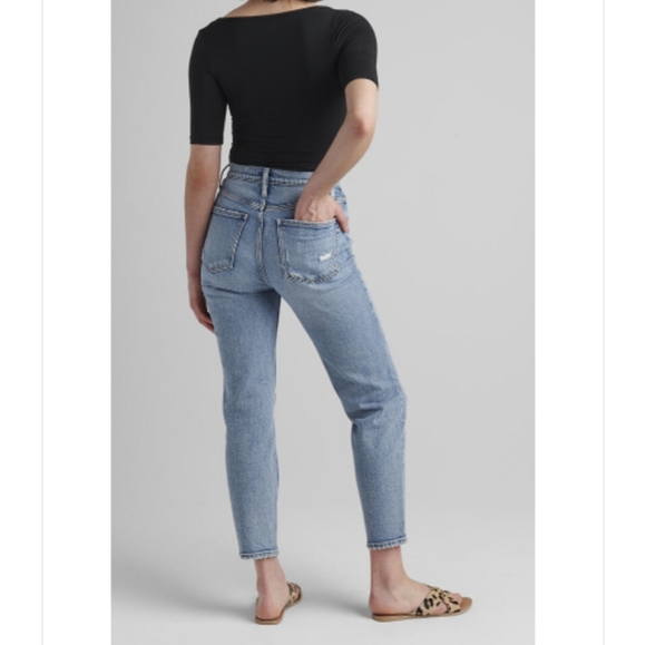 SILVER Highly Desirable Jeans - Picture 15 of 16